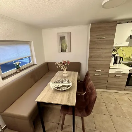 Ferienwohnung No1am Golfplatz In Der Bluetenstadt In Ostfriesland Apartament