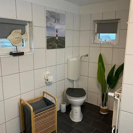 Ferienwohnung No1am Golfplatz In Der Bluetenstadt In Ostfriesland