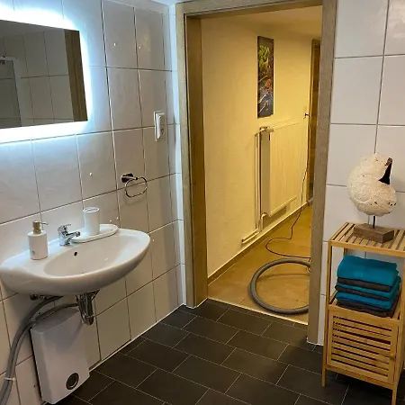 Ferienwohnung No1am Golfplatz In Der Bluetenstadt In Ostfriesland