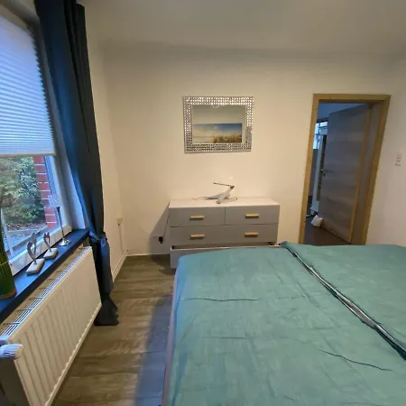 Ferienwohnung No1am Golfplatz In Der Bluetenstadt In Ostfriesland Apartament *